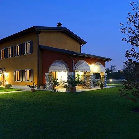 Bacche Di Bosco Lantgård Verona