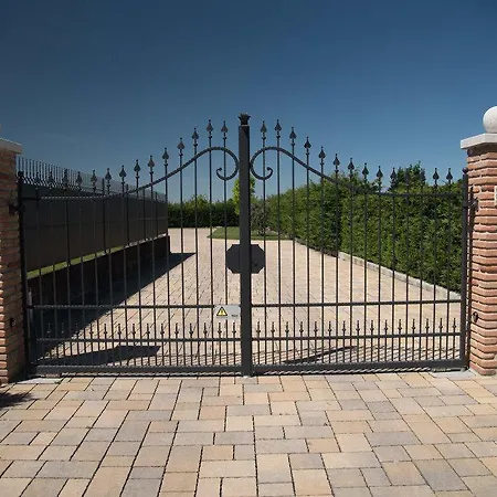 Lantgård Bacche Di Bosco Verona