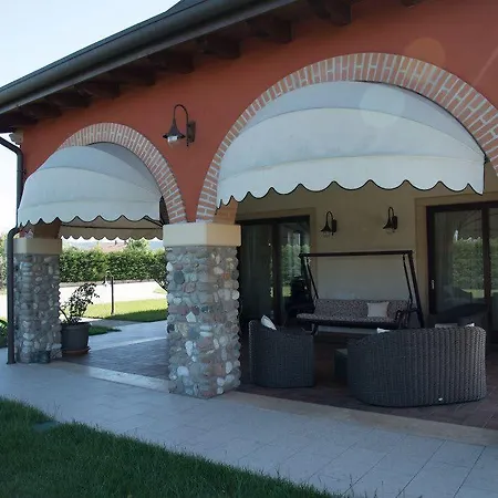 Bacche Di Bosco Lantgård Verona